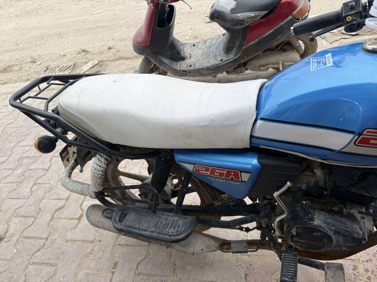 السلام عليكم دراجه دايون لبيع مديل 2020 أوراق اصولي الدراجه ضيفه مابيه اي نقص ليحب يتواصل اتصال عله هاذه الرقم ***********  الموقع كربلاء اطويريج الجمعيه السعر 1300 وبيه مجال
