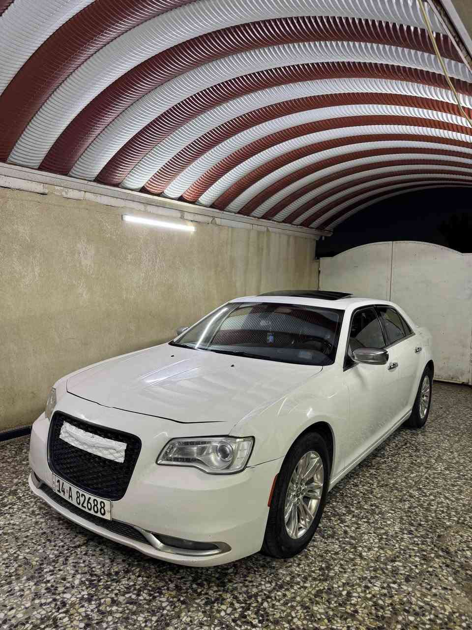 سلام عليكم
اوباما  S300 للبيع
‎موديل ٢٠١٧ مرمزه 2023
السيارة فول مواصفات ١/١
‎محرك v6 3600
السيارة جديدة بكل معنى الكلمة قطعتين صبغ فقط
‎رقم بصره سنويه 2031
*بصمة
*تشغيل عن بعد
*كامره خلفي دوارة
*سماعات بالصندوق بيتس
*بانوراما
*كشن كهربائي سائق
*كشن كهربائي السكن
*هيتر كشن 
*ويل كب 18 مكسيكي وتخم تاير جديد
*شفتات استيرن
*شاشه جبيرة 
*اسبايدر خلفي
*لايت زينون امامي 
‎سعر 195 ورقة 
المكان بصره
*********** الزبير, البصرة
