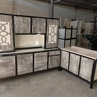 كاونتر ٢م • سنك مرمر ١٫٢م • توصيل بغداد ومحافظات