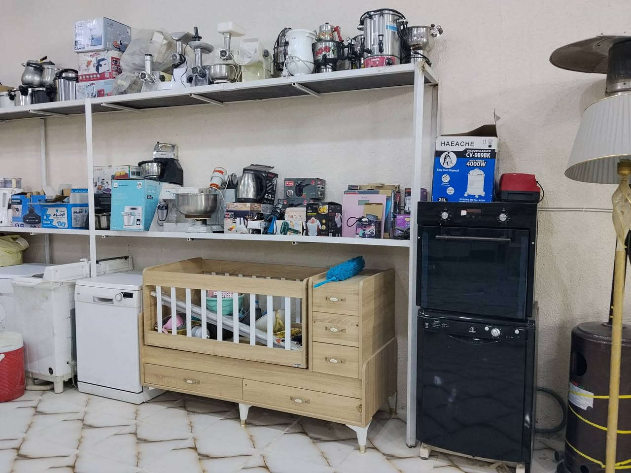 تم انتقال مجمع البركه من عنوانه القديم والان اصبح العنوان الجديد قرب مطعم اكليل الجبل مقابل نزله حصن جعفر أهلاً وسهلاً بيكم 

مجمعنه خاص بل اثاث المنزلي المستخدم وذا جان عندك أي غرض للبيع او مراوس شرط يكون نضييف يراسلني خاص او يتصل ع هذه رقم--***********--بي واتساب

