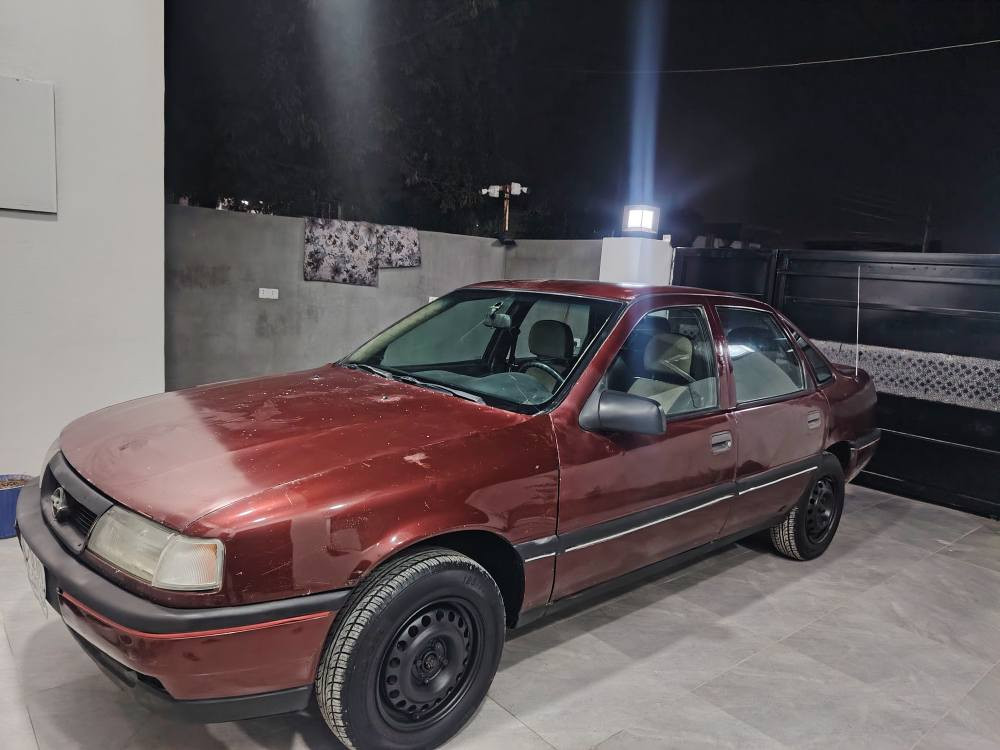 سياره اوبل فكترا موديل 91 حجم 16سياره قايش عريض باور سياره نظيفه جدا كولشي مابي شرط بدون ضربه سنويه مشروع وطني لل 2027 بي دفتر بنزين كهربائية كلها شغال تخم صدر جديد سعر 35وبي مجال بسيط عنوان كركوك رقم هاتف *********** كركوك, العراق
