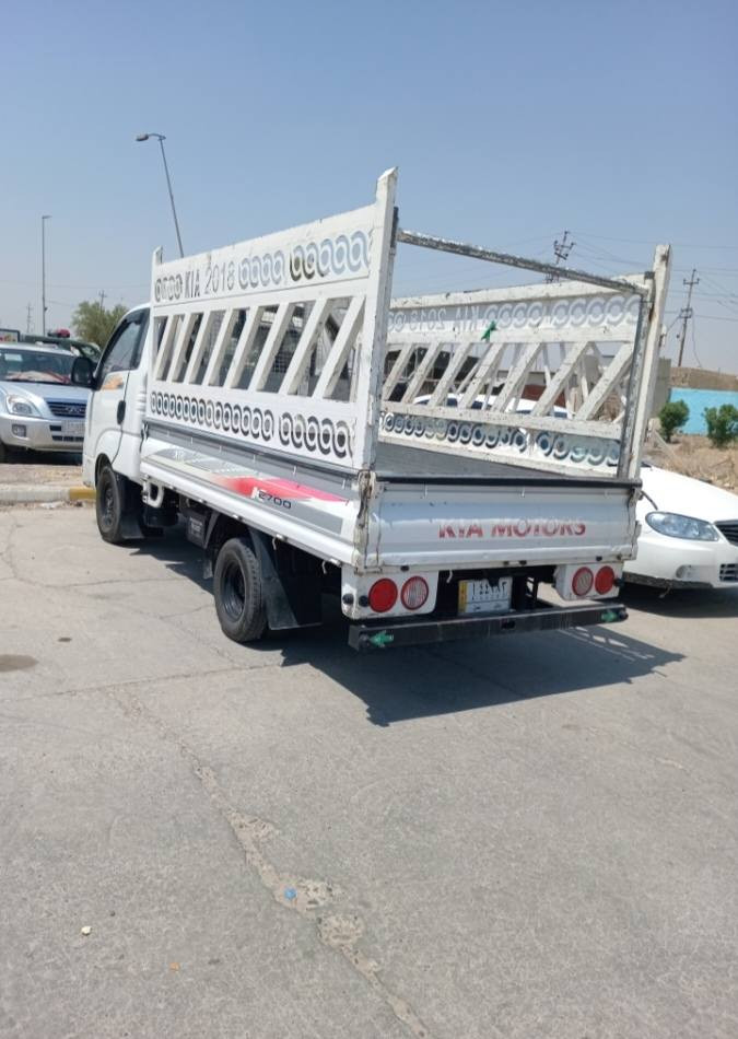 السلام عليكم.
كيا 2018. للبيع
رقم بابل. بسمي  تحويل . ثاني يوم
 جاهزه من كلشي.  كير ومحرك. وكسل مكفولات 
.  وحداديه. جديده.
 تخم تاير. جديد 
غرفته كلش حلوه
  مكاني بابل الحله

  للاستفسار
     (***********)
