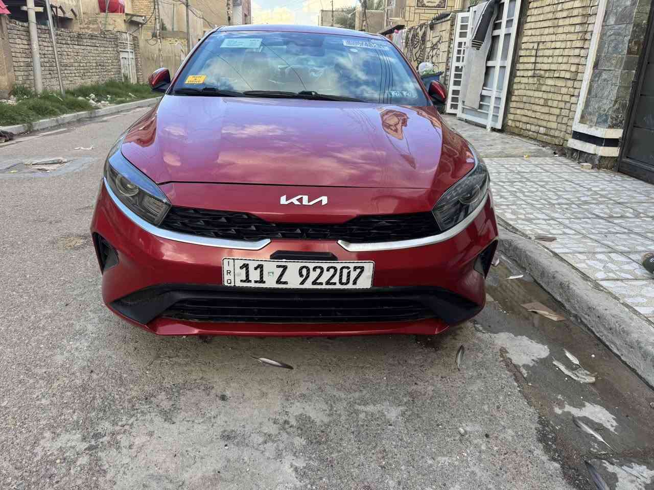 كيا فورتي /موديل /24/سياره وارد امريكي حادثها بنيد وجملغ سياره كلها ليبل واحد وبسمي وصور لحادث منشوره سياره ماشيه 15 حقيقي رقمها بغداد  نص موصفات محرك وكير مكفوله حجم لمحرك 2000 سعر سياره 135 وبيها مجال /***********
