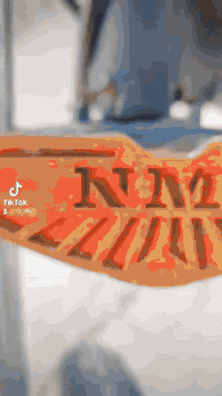 سلام عليكم دراجه شاصي 16ارشه ولتعميره 24 كلهة السعر خاص وشراي بي خير ويدلل ***********
