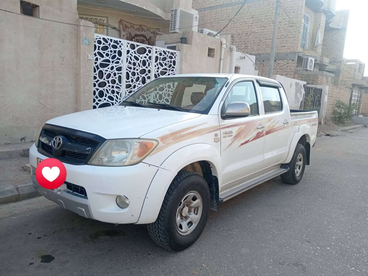 السلام عليكم
بيكم هايلوكس فورويل 2008 رقم بغداد بانزين كير عادي  سياره مكفوله من الضربه والصبغ كله على البلاد جاهزه مابيها اي نقص
السعر 140 وبيها مجال قليل الشراي الاتصال على الرقم *********** مكاني ميسان
