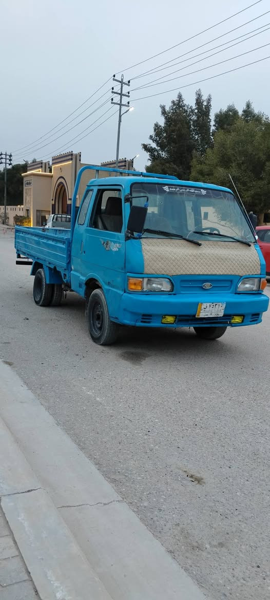 السلام عليكم كيا بنكو رقم بغداد موديل 96 قماره وربع 7 جنكال مكينه وكير واكسل وشاصي نضاف كهربائيات شغاله بور ومشط جديد باتري جديد سياره نكره بدون تحويل ماندل راعيها السياره حائز ثالث السعر 27 مكاني حله ***********
