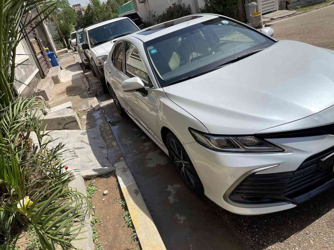كامري هايبرد 
موديل :2023
فول موصافت  
gle خليجي مكفول عبد الطيف مجيد
لون صدفي
ماشيا 54 
طختين صغار
برده خلفيه كهربائية
بصمتين
سبير جديد ما نازل
العنوان :بغداد الغزالية
رقم الهاتف :***********
سعر شدتين 25 قفل
بيها مجال شي قليل

