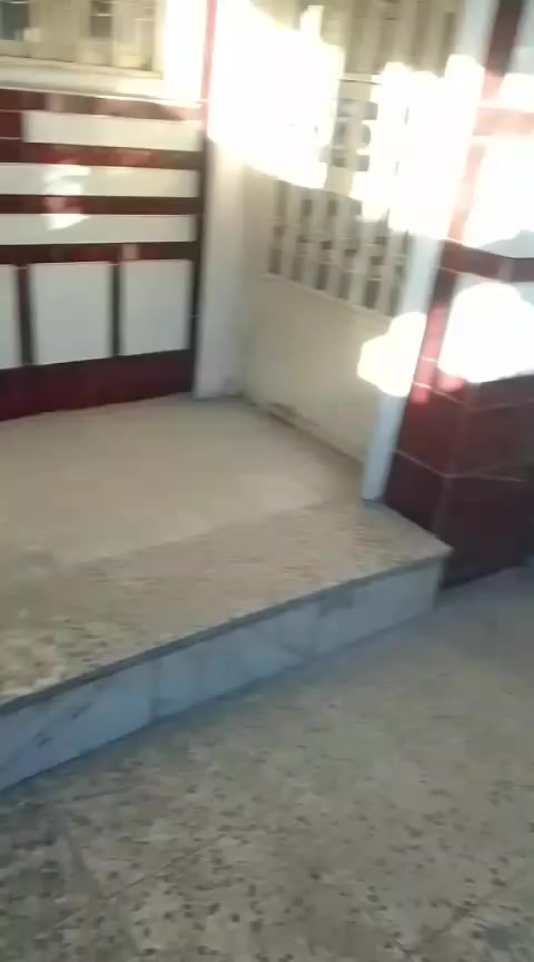 بسم الله الرحمن الرحيم
يعلن مكتب الناجي للعقار عن توفر دار سكن للايجار 
المساحة 75 م واجهة 6.25 والنزال 12 
الطابق الاول / استقبال + مطبخ + غرفة نوم + خدمات حمام وتواليت 
الطابق الثاني / 2 غرف نوم + خدمات حمام وتواليت 
الموقع البلديات شارع المصرف بالافرع الاولى القريب على الجسر الجديد
للاستفسار اكثر اتصل على الرقم ***********
