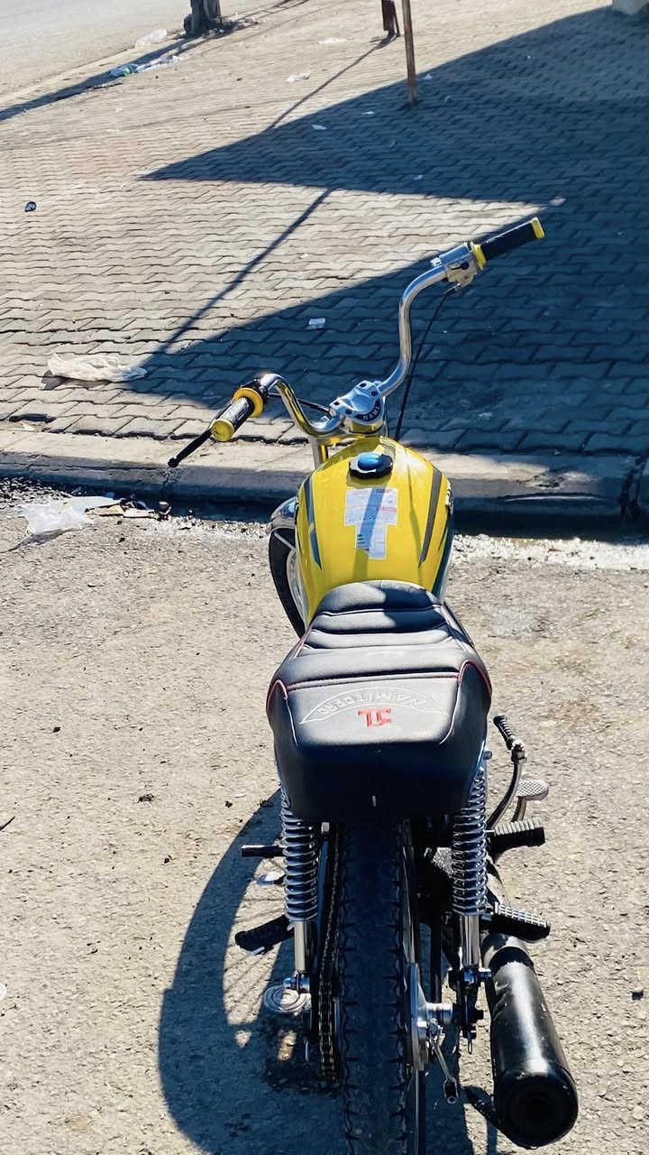 سلام عليك دراجه لالبيع. موديل 24   مكينه نامه كلعيب مابيه. شرط. اتصال عل هات.           فقط واتساب. 425 بيه مجال حك الجيه***********
