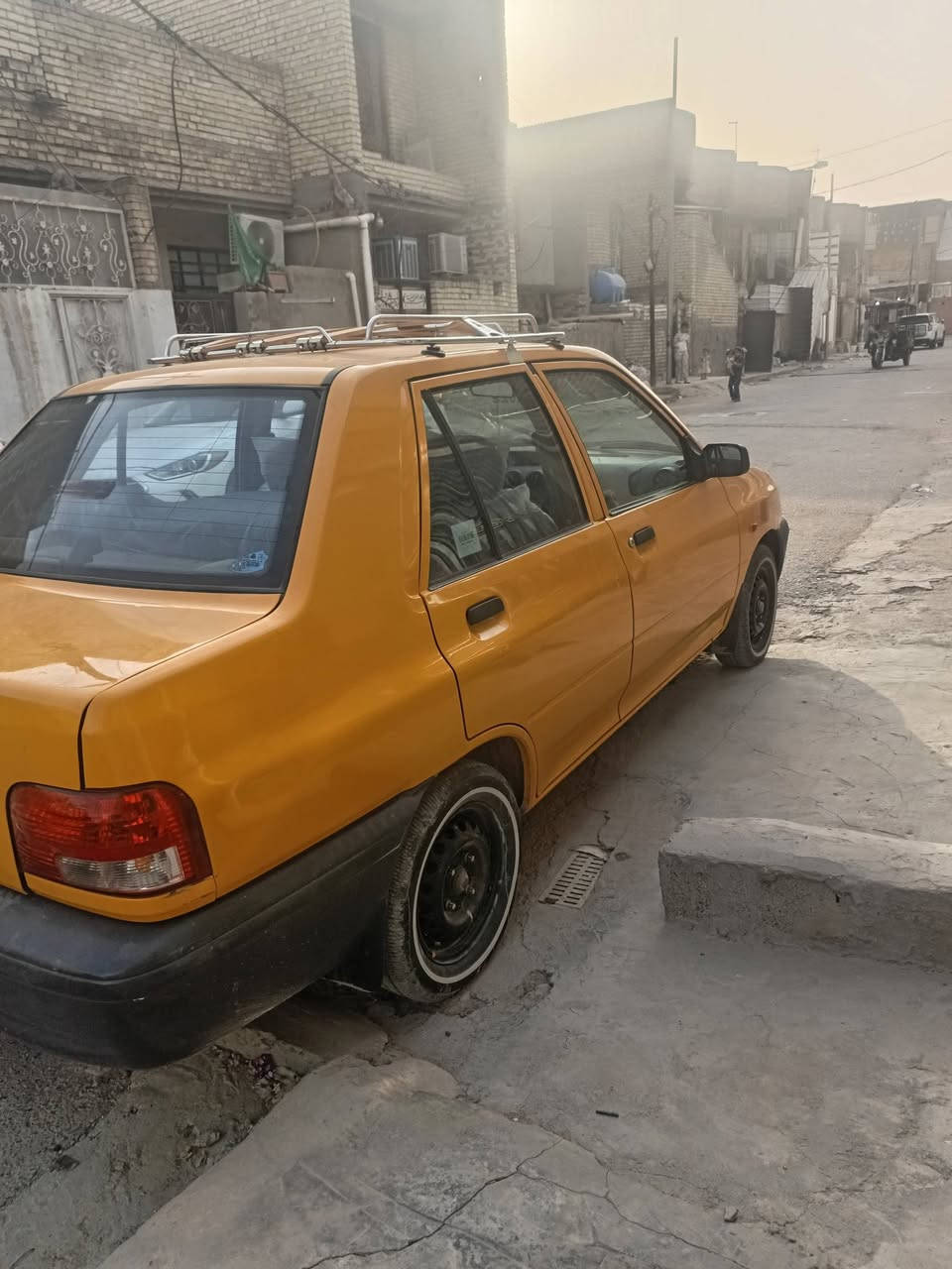 سايبه للبيع موديل 2022 كفاله بس قطعه واحده چاملغ ماشيه ميت الف الرقم ***********
