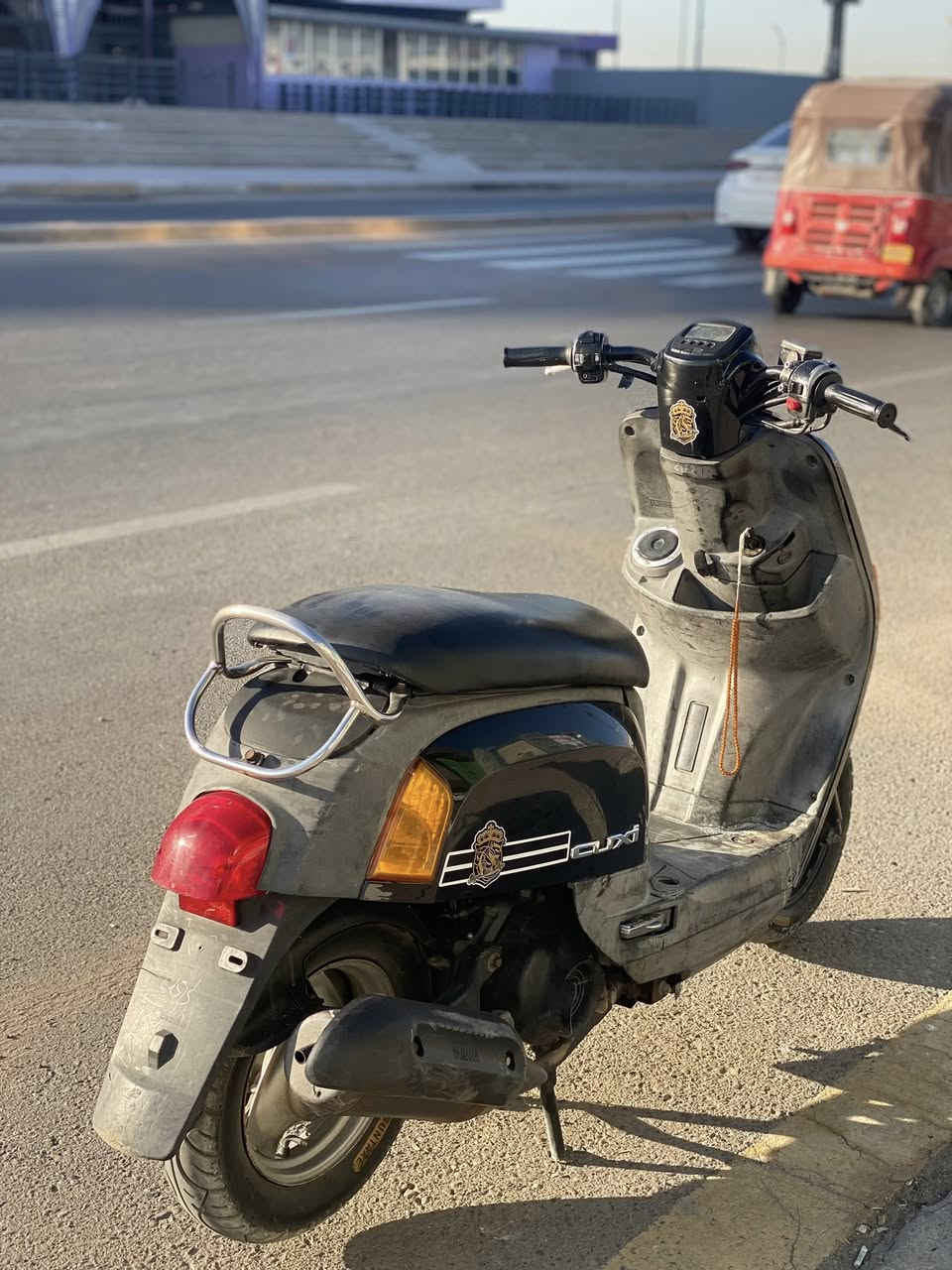 مكان بلديات رقمي ***********

السلام عليكم دراجة بوليس نوزل البيع لا مصلحة ولا دخلة تصليح من شغل البيت دراجة كاملة من بريك امامي خلفي  من معدل دراجة ماشاءلله ناعمة مكينة  عادي راوس بدراجة تعجبني (السعر 550) بيها مجال حك جية
