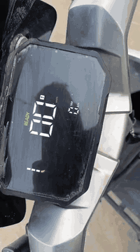 دراجة شحن نوع HVS  6بطاريات الدراجة مشتريهة قبل اقل من شهرين حرفياً جديدة ماداخله تصليح ابد تاخذهة وتفحصهة وين ميعجبك برغي واحد ممبدل بيهة الله شاهد بيهة اربع سرع وبيهة نظام تثبيت سرعة كل الكهربائيات شغالة الدراجة مابيهة اي عيب السعر 800 الف
للتواصل واتساب مكاني بصرة بشط العرب
***********
