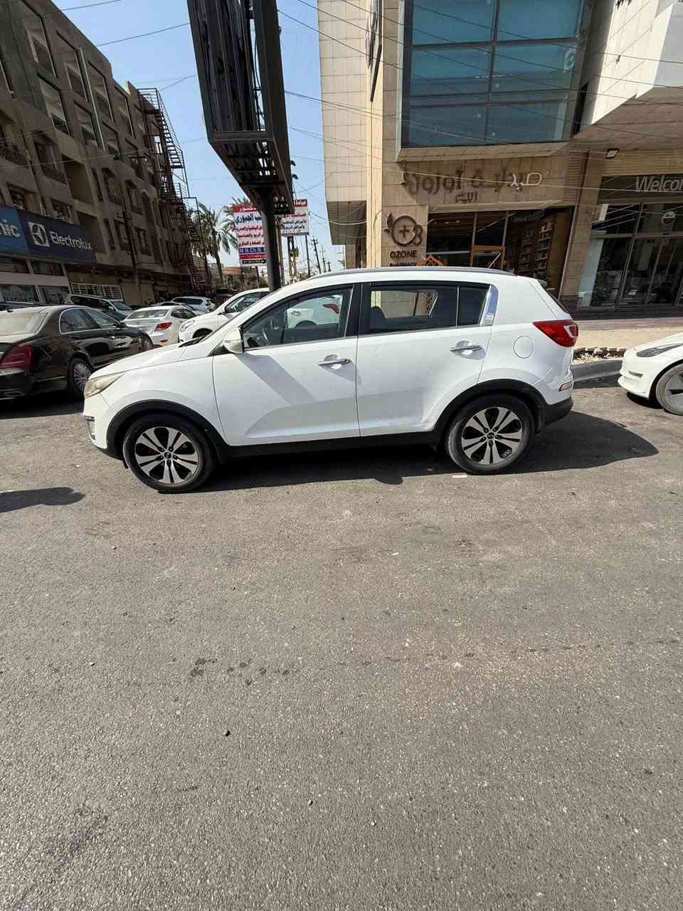 للبيع او للمراوس
* كيه سبورتج ٢٠١٢ رقم سليمانيه بااسمي 
* موصفات عادية كامره حساسات تحكم ستيرن 
* مكينه مفتوح الكيس مبدل اويل بامب ومفتوح كيس الكير لتنظيف كونترول الكير 
* بيها ملاحظات بسيطه ( رصعات خفيفه مامبينه ، تكحيل خفيف ، بارد بسيط جاملغ خلفي ) موجود السونار خاص او واتس اب 
* تحويل ثاني يوم مكاني بغداد حي الجامعه رقم الموبايل ***********
