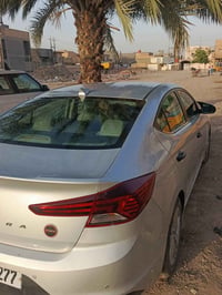 للبيع هونداي النترا 2019 وارد امريكي  بيه 3 قطع رقم بغداد بأسمي محرك. ...