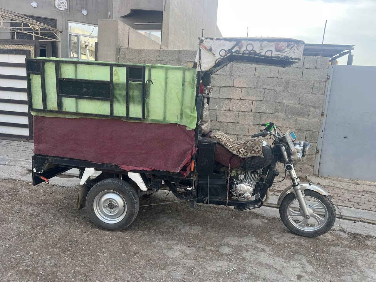 ستوته للبيع
بدون جنج فحل عالي شراي اتصل 
***********
