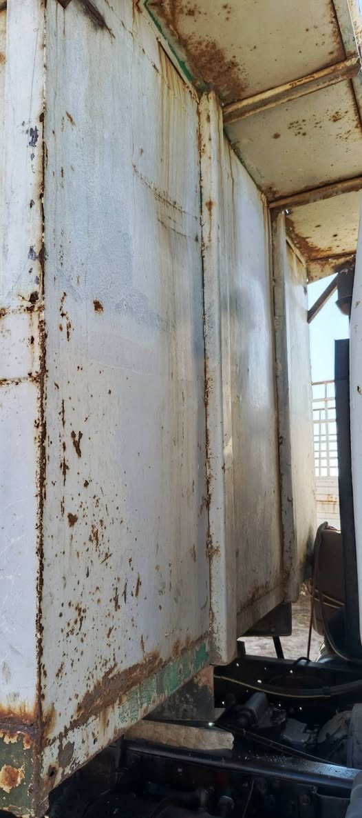 سلام عليكم بدي للبيع  طول خمسه ونص جنل حديد عنوان واسط كوت مكلف بل نشر ***********
