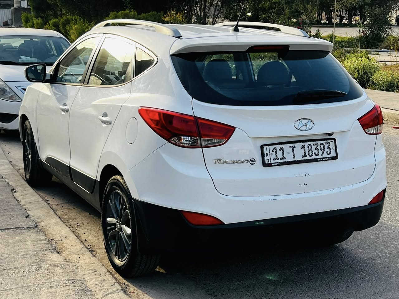 توسان موديل 2015 خليجي
ماشية 200

مكينة 2000

مواصفات عادية موضحة بالصور 

جاهزة ونظيفة

بيها بارد بالصندوق قليل جوه الرقم

وتقريبا شبر بارد باب السايق 

ارقام وهزه جديدة باسمنه 

السعر 152$ وبيها مجال 

مكان السياره محمودية

***********
