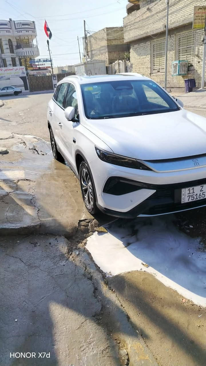 السلام عليكم سونگ برو 2025 رقم بغداد الجديد باسمي ماشيه 7000 فول مواصفات كرسي كهربائي بنوراما 13 كاميرا بلوتوث جنطه كهربائي  السياره سعرهه 28 مليون للاتصال ***********
