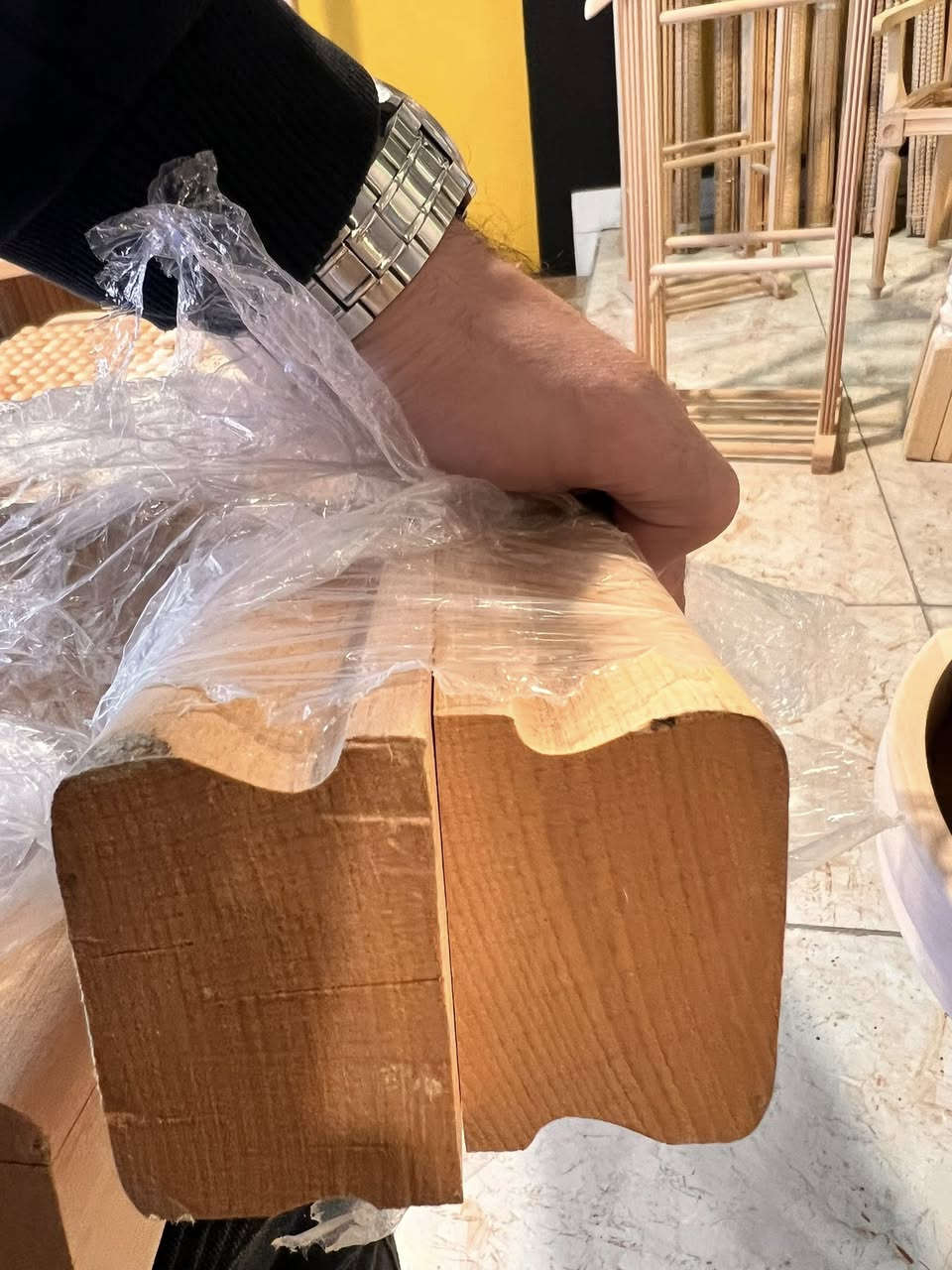 كل مايخص المحجر الخشب الزان فقط
عرنوص - مساعد -اماية -قبضة مع شرح الحديد او بدون 
للاتصال ***********
واتساب ***********
