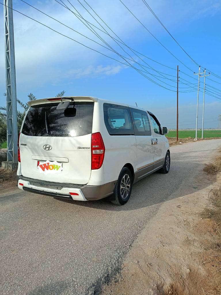 سلام عليكم استاركس موديل2011 بسمي رقم واسط نكليزي محوره مسكر مكينه لاتنقيص ولا تبخير حداديه استوني شاده سفريات جدد السياره ماذب عليه ربع جاهزه خاص ماجاوب رقم تلفون ***********
