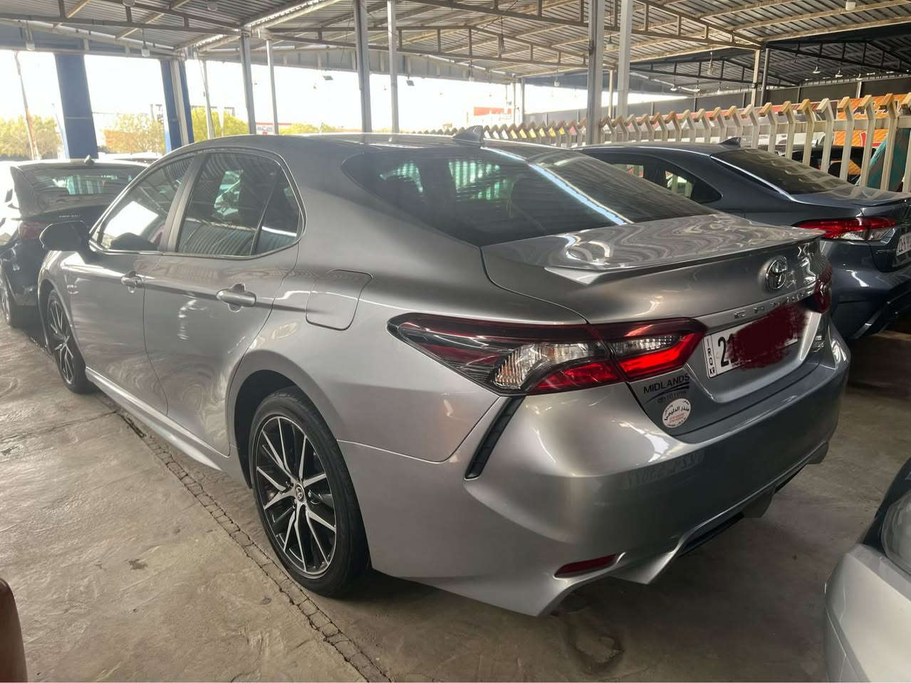 سلام عليكم..

تويوتا كامري 2023 

مواصفات SE 

الضرر  /  شبرين تعديل بارد جامرلغ الخلفي فقط

بصمه كشنات جلد .. 

رقم صاحب السيارة / *********** كركوك, العراق
