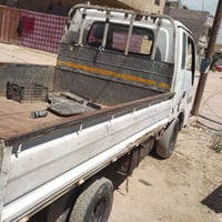 فونتيرة ام عيون موديل ٢٠٠٢ كير ومحرك واكسل مكفول  راعيهة موجود شرط الت...