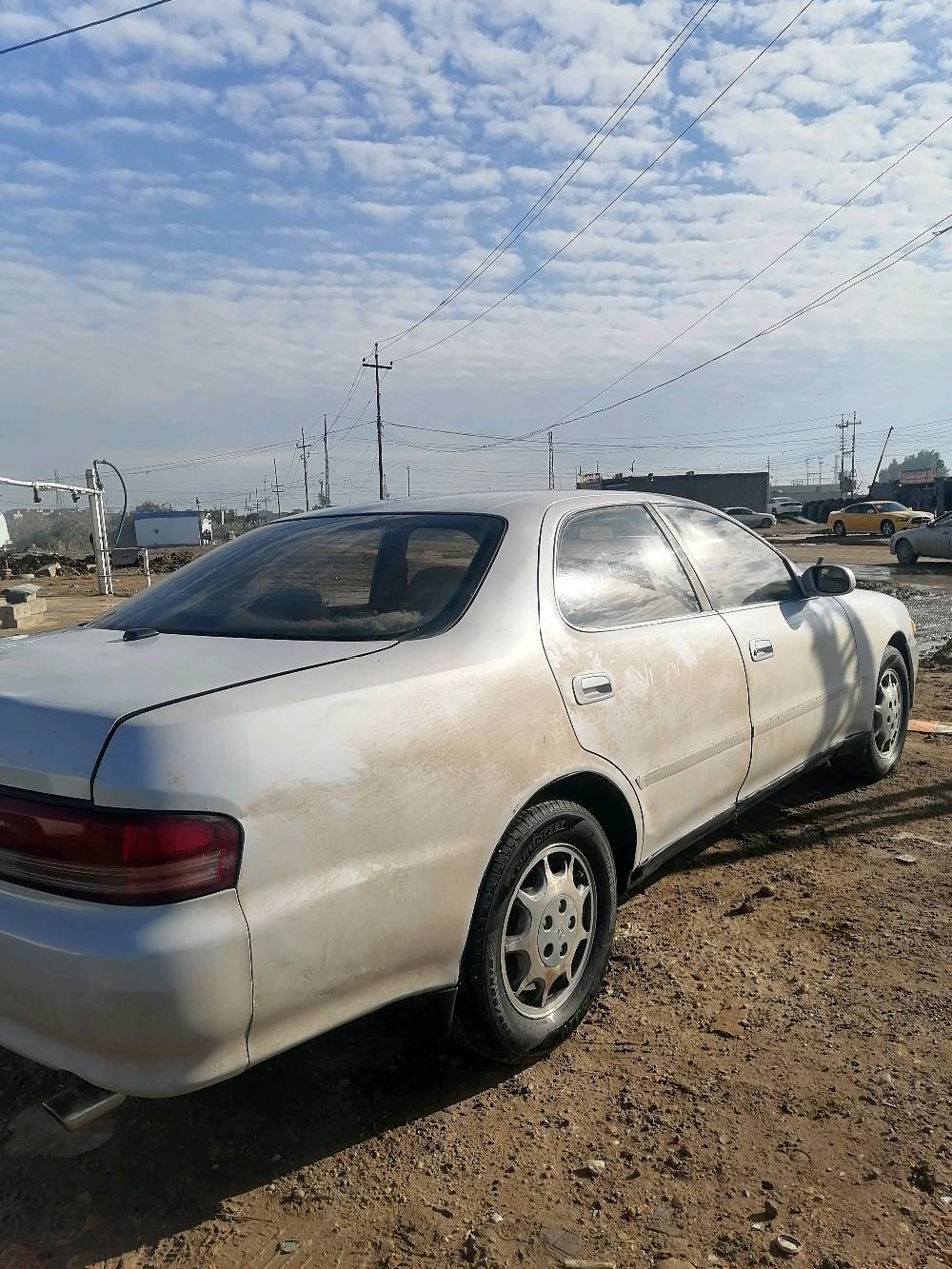 سلام عليكم
كرسته نفخ للبيع 
موديل 199‪3
لون لؤلؤي 
رقم مثنئ سياره هزته بعدها ما صاقطه 
سنويه لل29 راعيه موجود شرط مداور 
كير مكينه ٢٥٠٠ديلكو تبريد جاهز نقص بس غاز 
حداديه نضيفه.      تخم تاير نضاف 
السياره مكفوله من الضربه القويه والعيب الشرعي والاصوليات 
السعر 65 بيه مجال للشراي 
مكاني ذي قار 
قضاء الشطره للستفسار ***********‪ 
