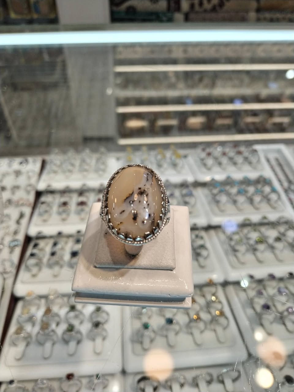 سلام عليكم ورحمة الله وبركاته
خاتم فضه عقيق خراساني شجري

 مستعمل نضيف

الوزن  ١٥ غرام

السعر ٥٠ الف


**إذا كنت صاحب هذا الإعلان وتريد حذفه لأي سبب، رجاءا أرسل رسالة إلى الدعم الفني**