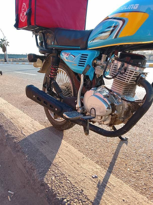 السلام عليكم دراجه تايكر موديل 2026 صارلها شهر ونزلتها جديده كفاله عامه اي نقص مابيها كولشي مابيها اوراق كامله رايدها 700 بيها مجال نتفق عليه خاص  وه عندك فقط دبل عواج خفيفه كلش اهم انقصلك من سعرها رقمي ***********
