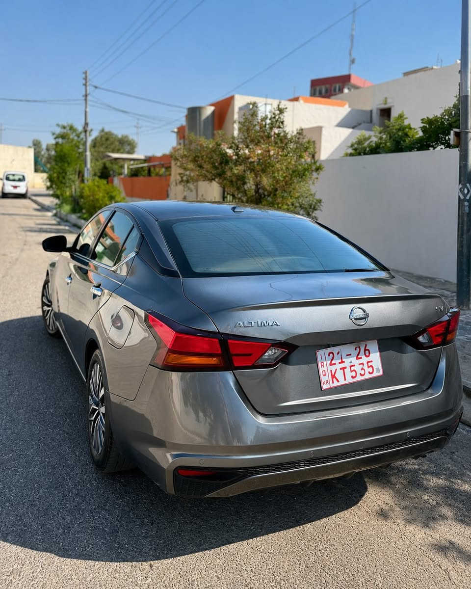 سلام عليكم للبيع فقط (بدون مراوس)
🚘 نيسان ألتيما 2024�🇺🇸 وارد أمريكي�✨ فئة SV�🎨 اللون: نفطي�📍 الموقع: ديالى / خانقين
✅ ماشية 32 ألف ميل فقط�✅ السيارة بجم كبس�✅ بدون إيرباك (فقط بردة)�✅ صندوق تبديل و جاملغ وباب صبغ فقط  بدون دواخل بدون شاصي بدون رقم يترقم شمالي فقط وياها ٣ اشهر للترقيم . �  �✅ السيارة نظيفة جدًا رقم شاصي وسونار مرفق مع الصور .
📞 للاستفسار:�***********
رجاءً البيع نقدًا فقط، وبدون مراوس.
