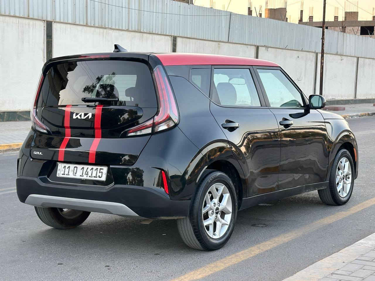 السلام عليكم
صول 2023  لون 🖤
ماشيه 49 كم
رقم بغداد تحويل مباشر
حادث بنيد و دعاميه فقط
گير مكينه كهربائيات مكفوله
مواصفات :
شاشه كار بلي
كامره دواره
تحكمات مود ادرايف 
رادارات اماميه
حساس اطارات(شاشه اعطال)
السياره من فضل الله جاهزه
من كلشي اي نقص مابيه
مكاني بغداد الگريعات
السعر 143$ وبيها مجال
الهاتف : ***********
