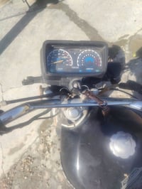 عندي دراجه لبيع مديل 23وراق كامله دراجه حلوه حيل كامله يه نقص مابيه مف...