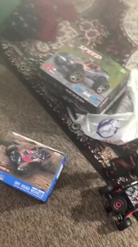 ١:١٢ • مستعمل • كامل اغراضها