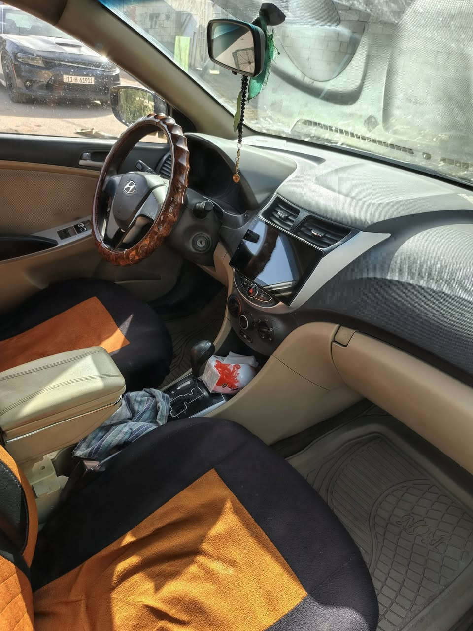 السلام عليكن اكسنت خليجي 1600 رقم مثنى المكان ديوانيه***********
