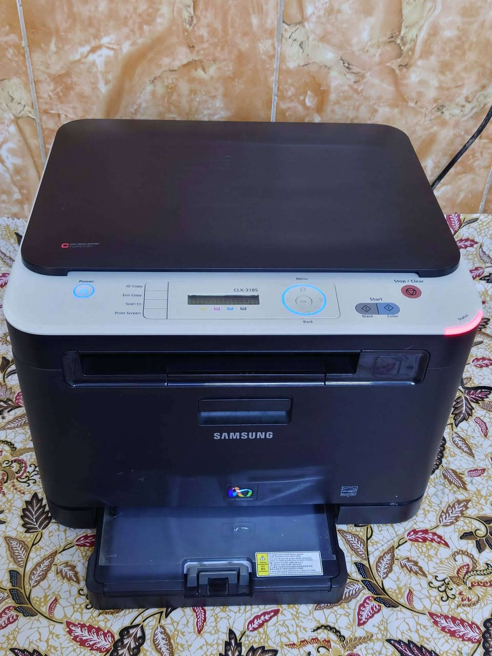 السلام عليكم
طابعة سامسونك ليزري ملون وعادي
الحبر مالته قليل 
اسمها Samsung Clx 3185 

السعر ١٠٠ الف وموجود توصيل


**إذا كنت صاحب هذا الإعلان وتريد حذفه لأي سبب، رجاءا أرسل رسالة إلى الدعم الفني**