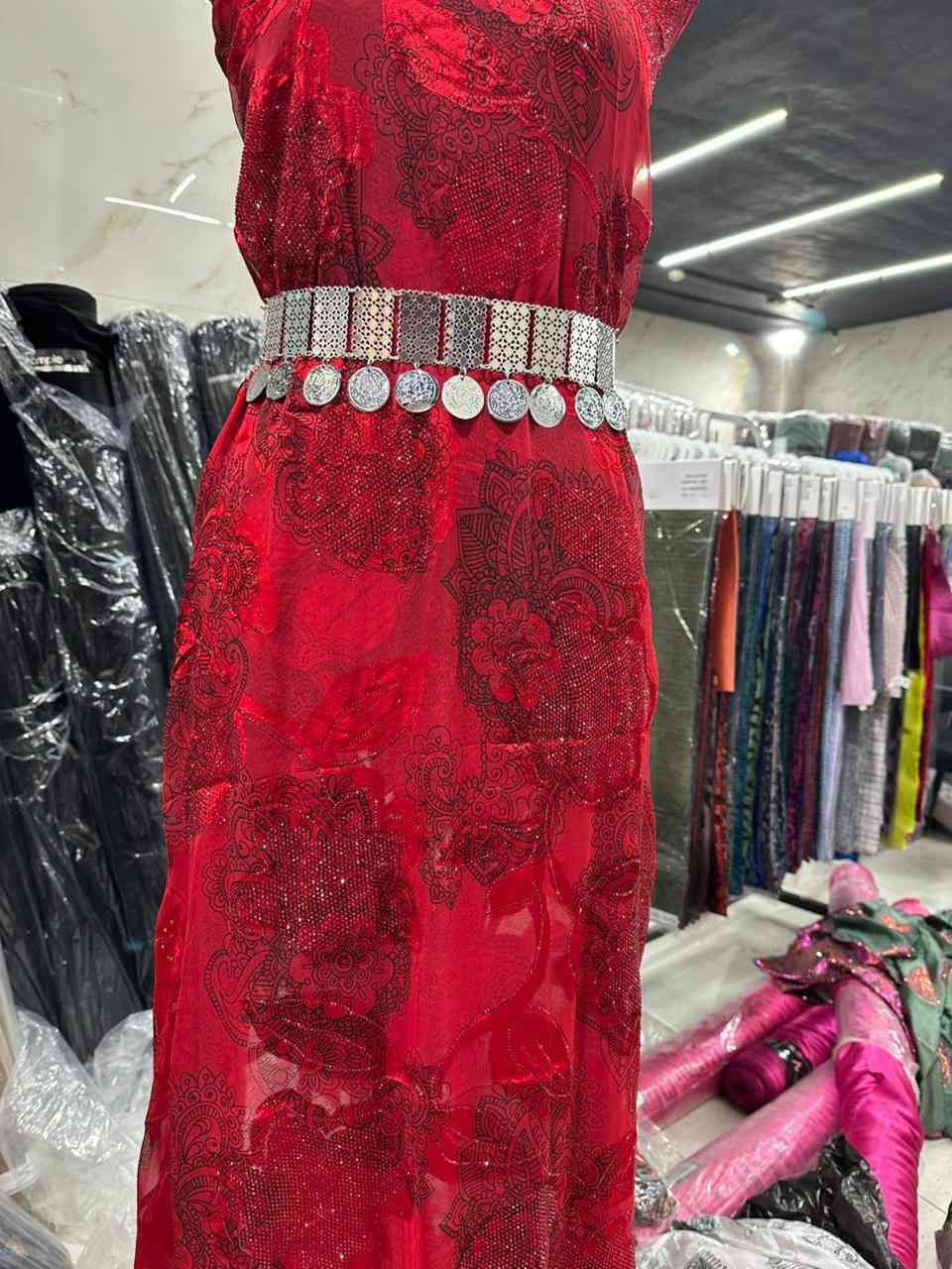 السلام عليكم كراسى نقێم به رده سته بۆداواكردنى په يوه ندي بكه ن وه تساب *********** ***********بازارى نه ورۆز
