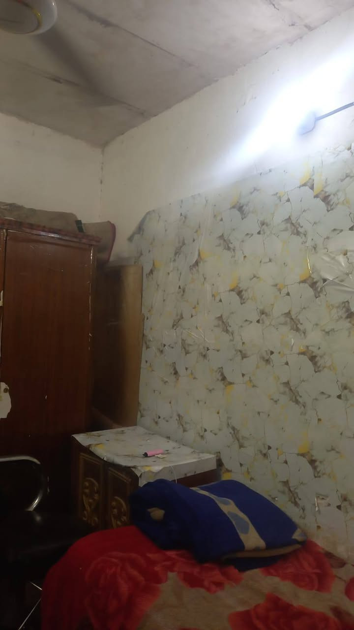 يمبيت ميت مترعكاده براني وصاله وغرفتين مطبخ حمام تواليت سوه ‏‪***********‬‏مكشوفتين حمام داخلي بعده مكامل النداء
