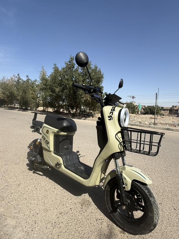 السلام عليكم
R9 🛵للبيع

نضام شاشة ديجتال 📺 

نضام 4 سرع حقيقي 

نضام دبل اشارة 🚦

لايت عالي ناصي رماش ☀️

نضام اشارة يمنئ يسرة 🚥

نضام هورن 🛎️

نضام البك ال R

بصمه تشغيل عن بعد 🚧

كارت شاشة 

سويج 

قدرة الملف ١٢٠٠ واط 

دبل خلفي غاز 

دبل امامي دهن 

نضام ٥ بطاريات كبار 

والشاحن الاصلي وياه 

لايت LED

لايت زنون 

السعر ٤٧٥ 💰

رقم الهاتف ***********

العنوان.بغداد السيديه
