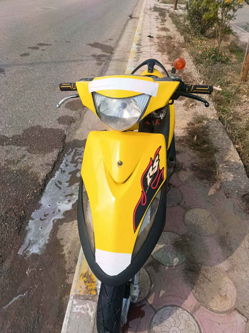 سلام عليكم دراجه ماكس عدله للبيع دراجه مكفوله كفاله عامه مكاني العماره رقمي 
‎0778 265 4341
