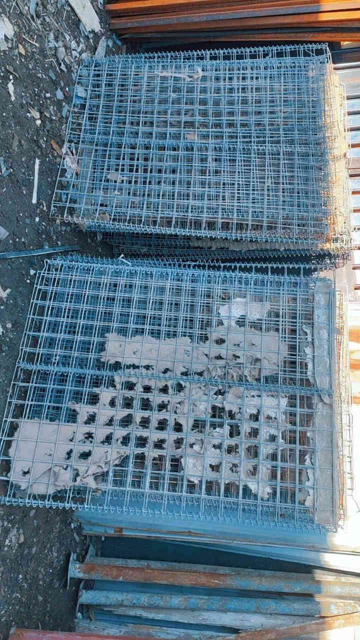 السلام عليكم...
يوجد لدينا بي ار سي أمريكي
عرض؛ متر
طول: 150
السعر خاص.
او اتصال.
***********
***********
