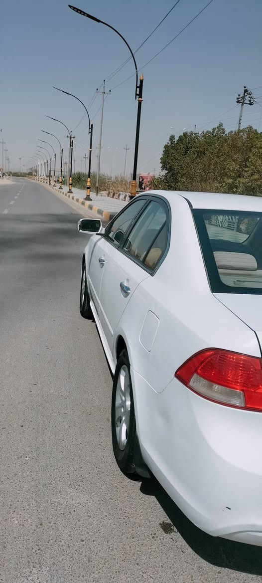 اوبتيما 2009 خليجي فول مكفوله ماعدا رشه بلباب حداديه كير ومكينه مكفولات نضيفه جدا  ماتذب عليها الف مالت جناي السعر 125 وبيها مجال 
المكان ناصريه قلعه سكر ***********
