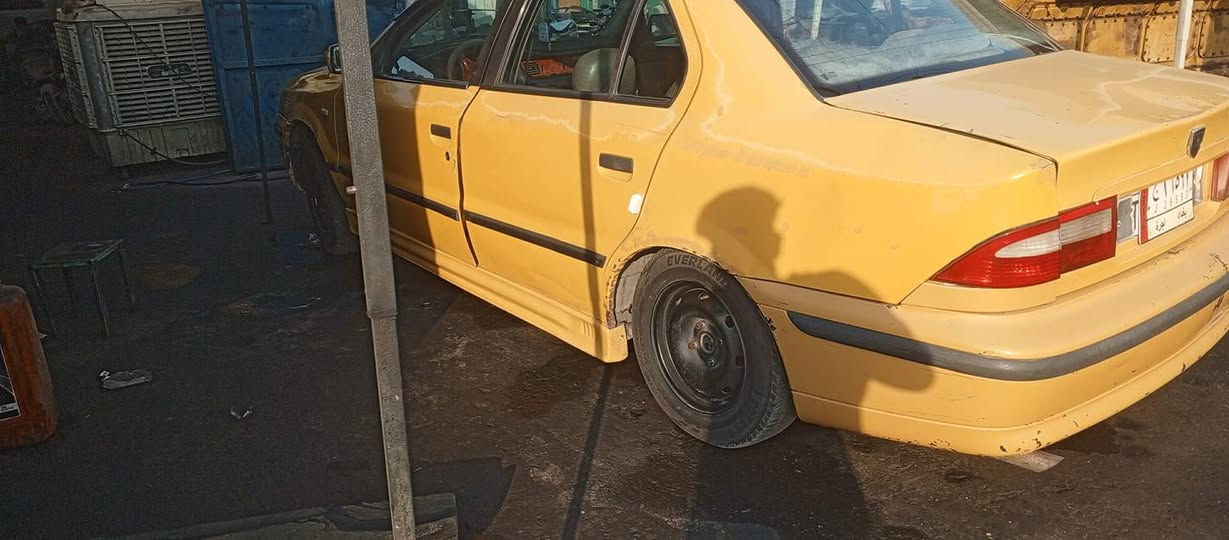 سلام عليكم سمند 2010 لبيع سيارة شوف العين نقصها تبريد وصدر تعبان امامي ودرام شفت هم تعبان ولباقي كله تمام دواخل دوشمه غرفه كامله وحلوة مكينه كير حلوات تايرات تخم جديد  رقم بغداد ارقام الدولي طالعه باقي بس على الستلام هيه مصفرة وعندي وصولات  رايدها 28 وبيها مجال رقمي ***********
