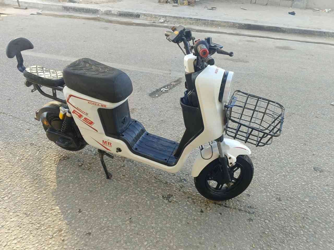 للبيع دراجه R9 موديل 25 شرط الفحص فؤل سعر 350 كربلاء حي البلديه ***********
