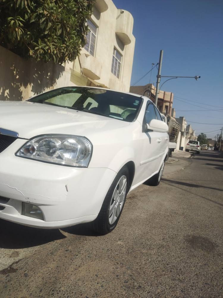 ئۆپترا مۆدێل 2010 دووپارچەی هەیە سەنەووی خلاس بووە هەزەی نووێیە پێشووپشتی ئەزیەتەچی هەیە
وەکالەو تەحویل بەشەرتە
شوێن هەولێر
نرخی 72وەرەقەیە
*********** أربيل, العراق
