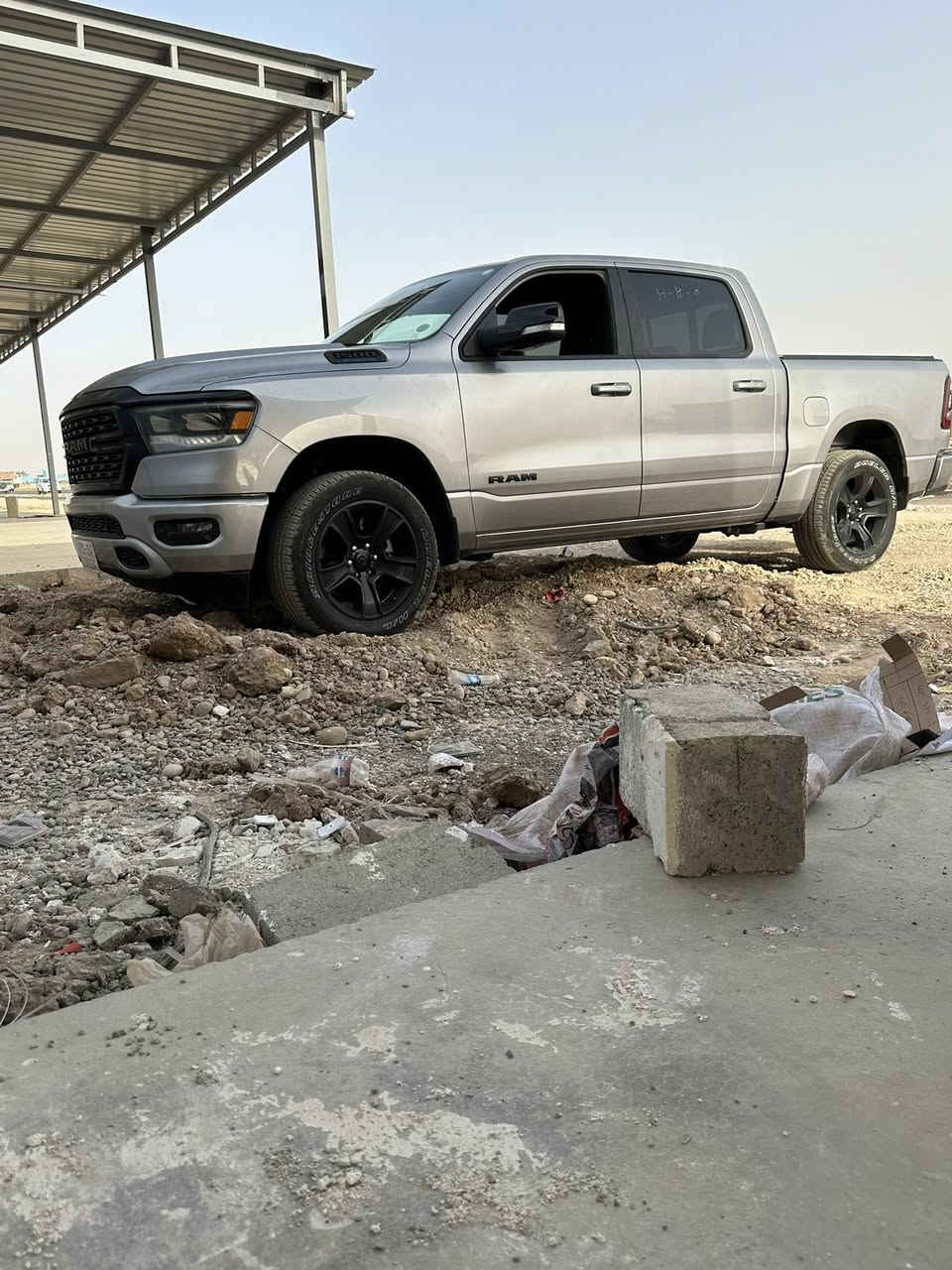 رام 2023 رقم اربيل
محرك V6     3.6 ايتورك
ماشية 34الف فقط 
مواصفات بك هورن 
بودي قصير باب طويل المرغرب
فور ويل   4X4
حساس امامي و خلفي
كشنات تتفيه و كهرباء
  مرايه شفط
بصمة تشغيل عن بعد 
جامرلغ سكن وربع بونيد صبغ والبودي بسبب شخط مرشوش 
بدون دواخل 
ارباك راجع سستم بلادي 
السعر// ٢٥٥


**إذا كنت صاحب هذا الإعلان وتريد حذفه لأي سبب، رجاءا أرسل رسالة إلى الدعم الفني**