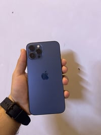 12بروماكس بيع فقط  جهاز نضيف مبدل شاشة فقط والفيس ايدي واكف  ذاكرة ٢٥٦...