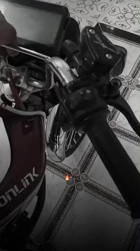 السلام عليكم دراجه ايراني للبيع موديل 2025
محرك200 اوراق  الدراجه خير من الله مكينه ماممدود عليهه سبانه دراجه كفاله عامه من كلشي  السعر 700وبيهه مجال مكاني بابل محاويل   الرقم***********
