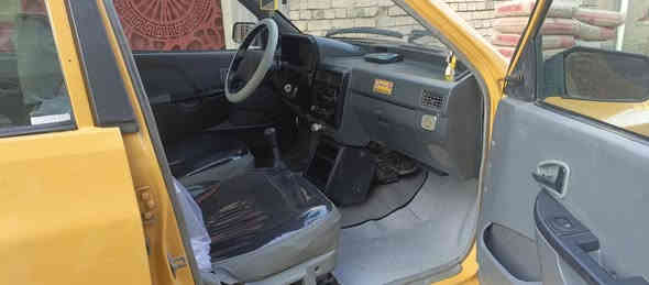 السلام عليكم سايبه 2011سياره مكفولة من كلشي مكينه كير حداديه تخم تاير غرفه جديده شواصي مكفولة سياره جاهزه من ايدك للشارع السعر31وبيها مجال سياره احلى من الصوره ***********
