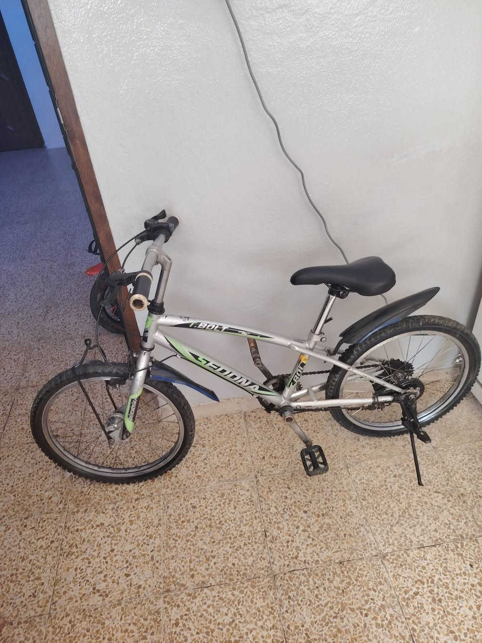 بازكل جديد بالا ياباني السعر ٦٠ الف


**إذا كنت صاحب هذا الإعلان وتريد حذفه لأي سبب، رجاءا أرسل رسالة إلى الدعم الفني**