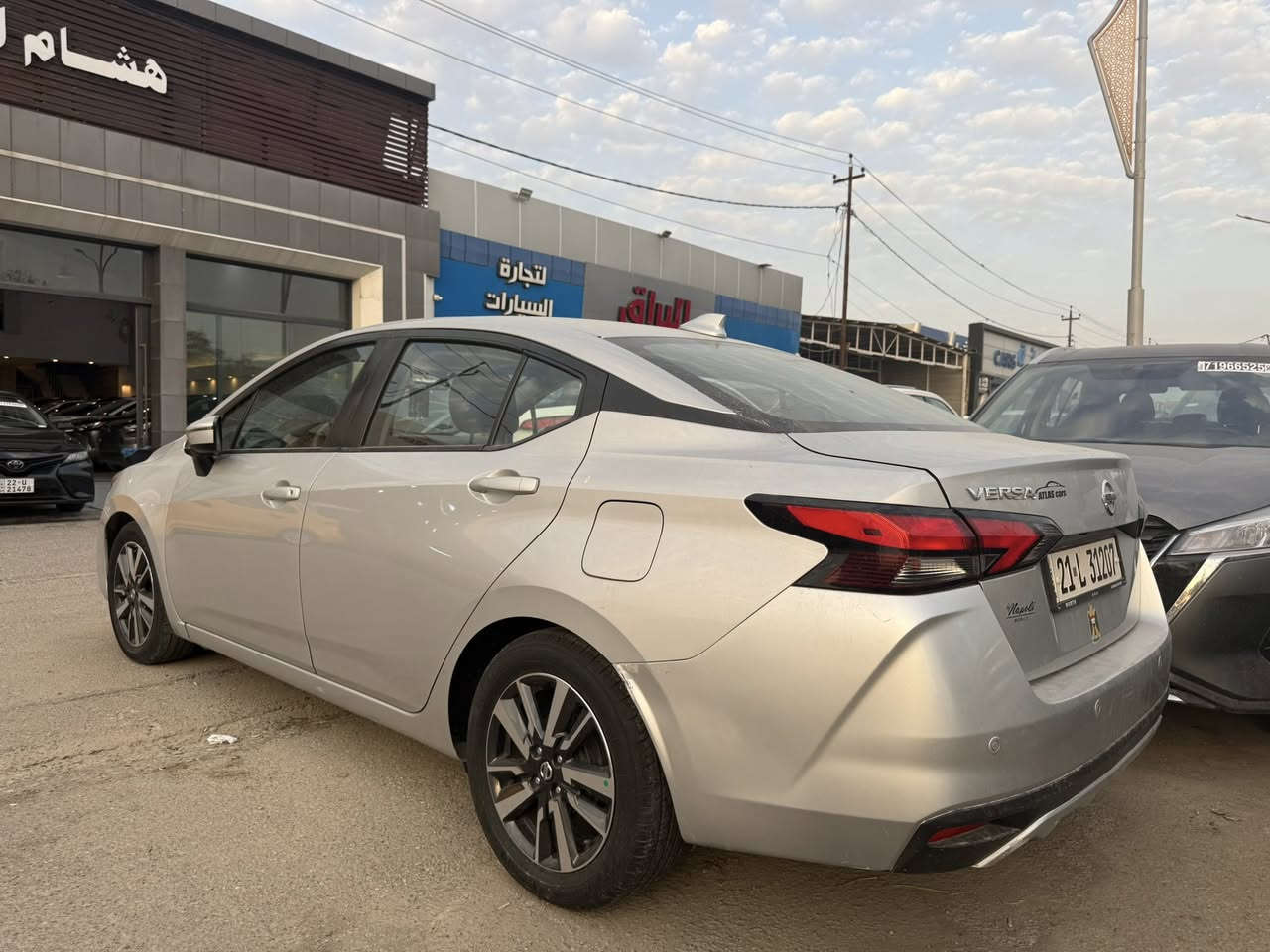 نيسان فيرسا 2021
موصفات sv
بصمة ابواب +بصمة تشغيل
شاشة ايباد تدعم كار بلي 
حساس خلفي 
رداد امامي خلفي جانبي
فول تحكم استيرن جهتين 
كروز سرعة وتحديد ومسار قيادة الية
توقف ذاتي 
نقاط عمياء
ماشي 51 الف ميل
وباقي موصفات معروفة 
حادث كلش بسيط بجم امامي وخلفي كبس 
حادث جاملغ الامامي طرف السايق صبغ
وباب الخلفي والجاملغ الخلفي طرف السايق رش امريكا
سيارة شرط بدون قطرة دواخل 
رقم الشاصي وصور الضرر مرفق مع الصور
مكان السيارة في كركوك
الاتصال: 
***********
